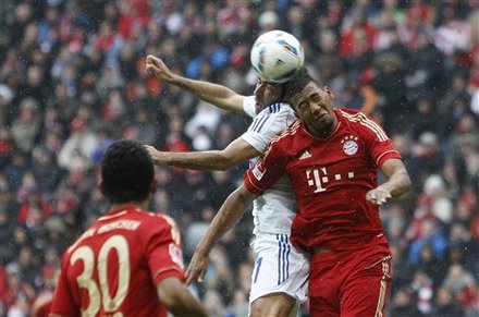 NBA交易市场动态：湖人完成外援签约,