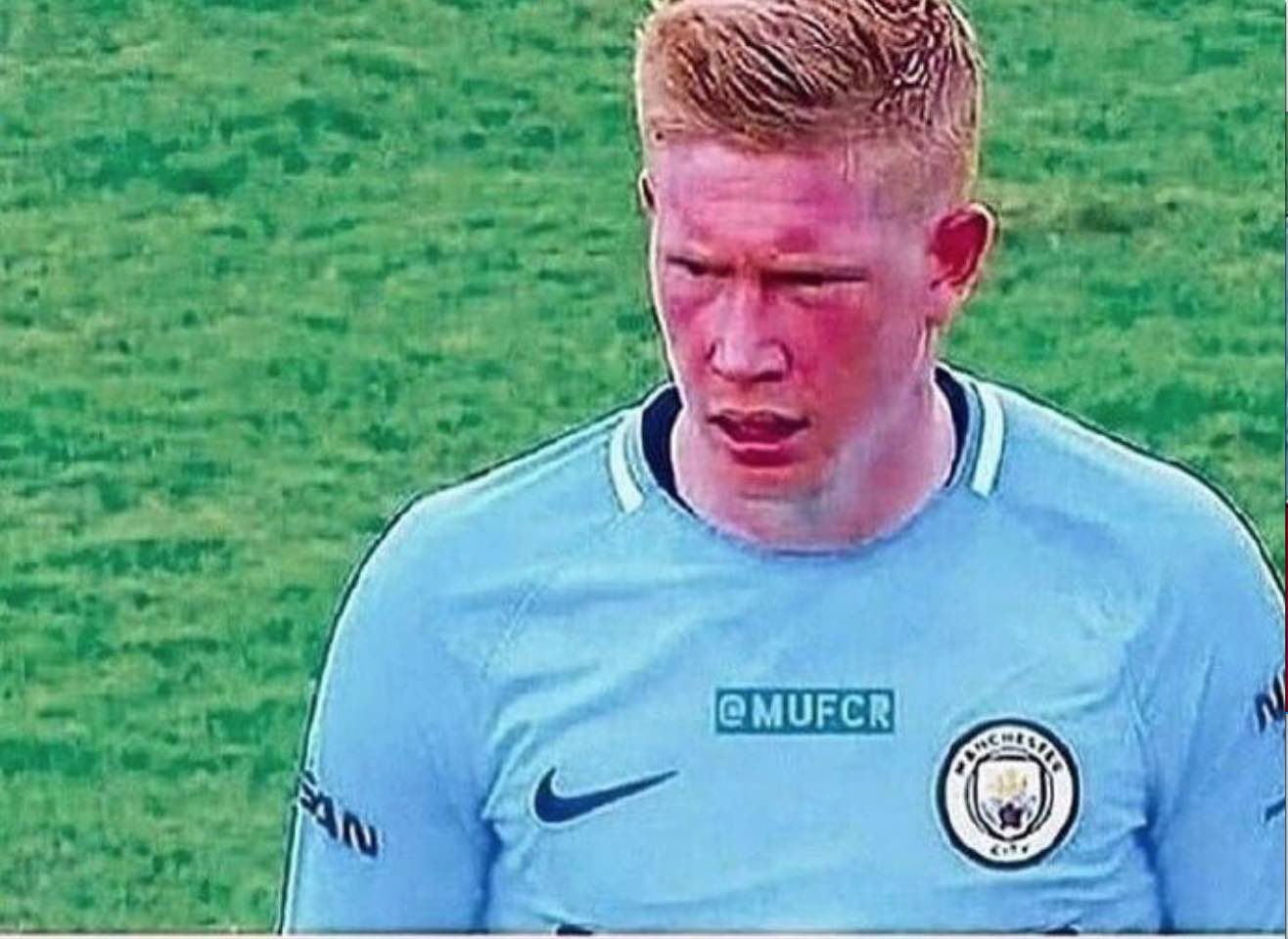 足球欧洲豪门中场爆发，连续三场送助攻